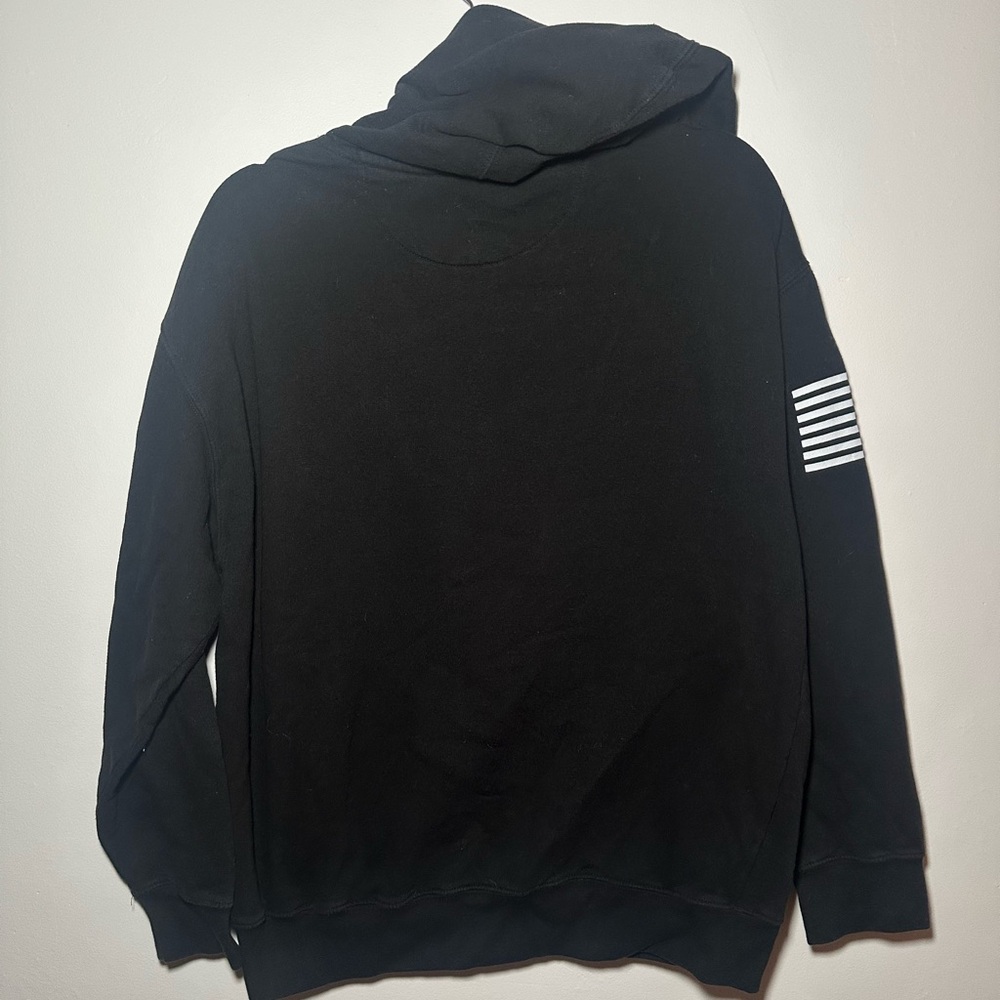 We The People AMERICAN FLAG IN GUNS - PATRIOTIC COLORS HOODIE Size Large EUC - Picture 6 of 8